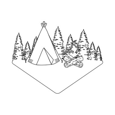 çam ağaçları kamp ateşi ve çadır ile bir manzara orman