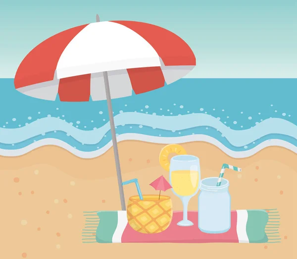 Verano viajes y vacaciones piña cóctel jugo bebida paraguas toalla playa — Archivo Imágenes Vectoriales