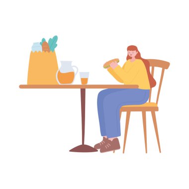 Restoran sosyal mesafesi, masada sandviç yiyen kadın, covid 19 salgını, koronavirüs enfeksiyonunun önlenmesi.