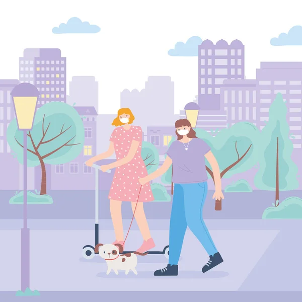 Άτομα με ιατρική μάσκα προσώπου, γυναίκα ιππασία κλωτσήσει σκούτερ και το κορίτσι με τα πόδια με το σκυλί στο δρόμο πάρκο, δραστηριότητα της πόλης κατά τη διάρκεια coronavirus — Διανυσματικό Αρχείο