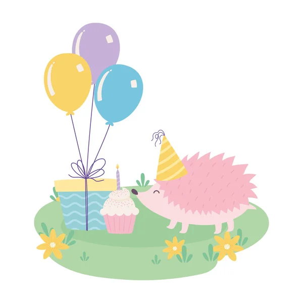 Feliz cumpleaños, erizo lindo con cupcake regalo y globos celebración de dibujos animados decoración — Vector de stock