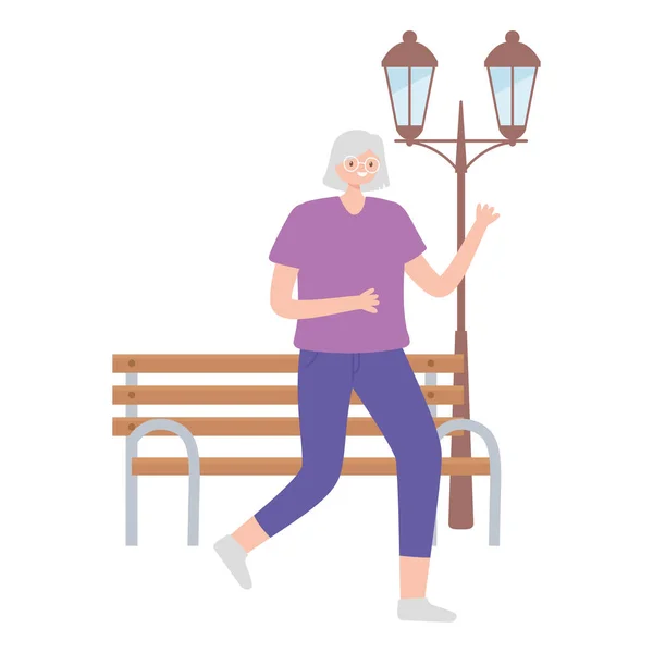 Actividad seniors, mujer madura con ropa deportiva caminando en el parque — Vector de stock