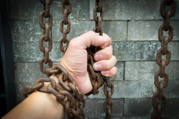 Abstract liberty in the hand with the chains — Stock Photo, Image