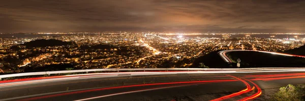 Элементарный Вид Город Сан Франциско Twin Towers Ночью Норт Бич — стоковое фото