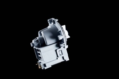 Siyah bir backgroun çamaşır makinesi için yeni motor plastik pompa