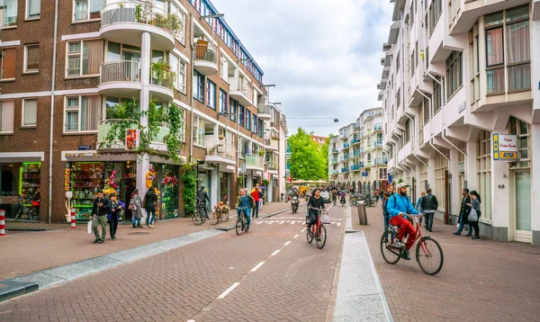 Amsterdam Mei 2018 Uitzicht Het Kanaal Groenburgwal Gevuld Met Boten — Stockfoto