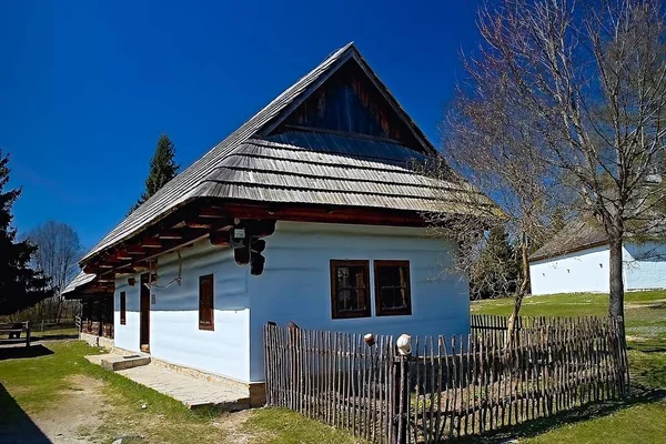 Museum van het Liptov-dorp in Pribylina, het jongste Museum in de natuur in Slowakije — Stockfoto