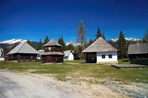 Museum van het Liptov-dorp in Pribylina, het jongste Museum in de natuur in Slowakije — Stockfoto