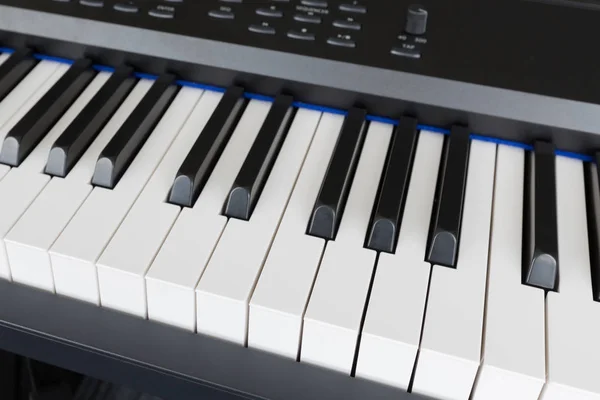 Top view of blank piano keys — Stock Photo, Image