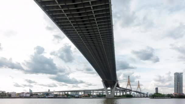 Timelapse Van Bhumibol Hangbrug Chao Phraya River Bangkok Thailand — Stockvideo