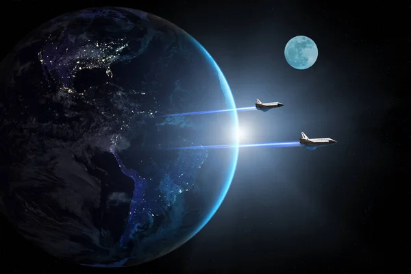 Mavi gezegeni. Uzay mekiği bir göreve gidiyor. Nasa tarafından döşenmiş bu görüntü unsurları.