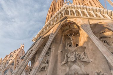 Barselona, İspanya - 14 Mart 2019: Barcelona, İspanya 'daki Sagrada Familia' nın ünlü kilisesinin detayları.