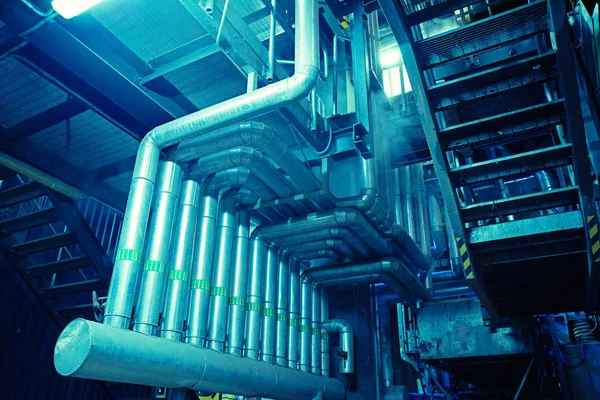 Оборудование Кабели Трубопроводы Найденные Внутри Современной Промышленной Электростанции Промышленная Зона — стоковое фото