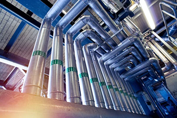Industrial Steel Pipelines Valves Cables Walkway — Stock Photo, Image