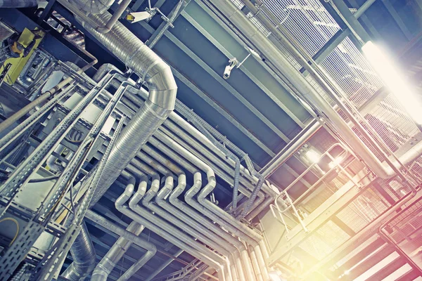 Apparatuur Kabels Leidingen Zoals Gevonden Een Moderne Industriële Elektriciteitscentrale — Stockfoto