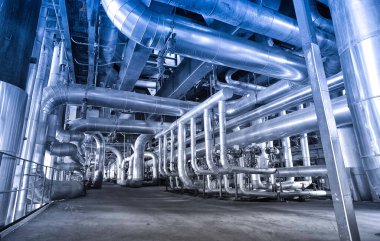 Sanayi bölgesi, çelik boru hatları ve ekipmanlar