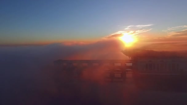 Geweldig Uitzicht Van Zonsopgang Van Dam Wolga Buurt Van Stad — Stockvideo