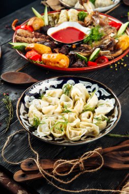 Doğu yemekleri, Gürcü chuchvara köftesi.