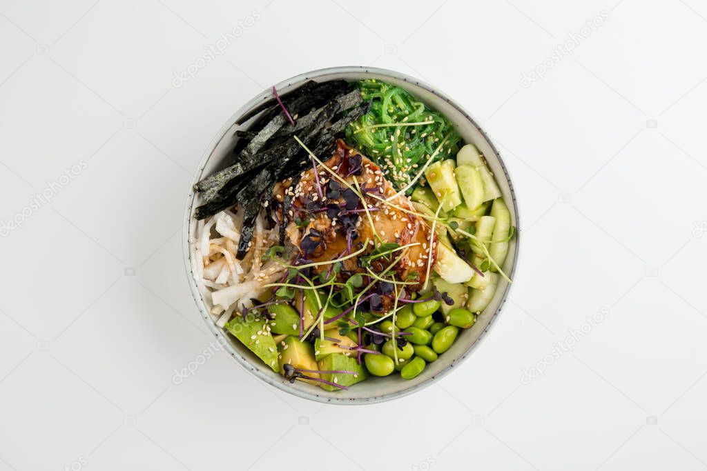 Unagi poke bowl with green beans vegetables nori