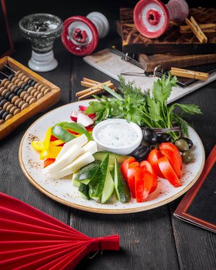 Taze sebzeler, sebzeli aperatif tabağı