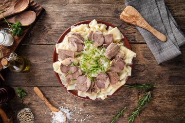 Kazak ulusal yemeği beshbarmak