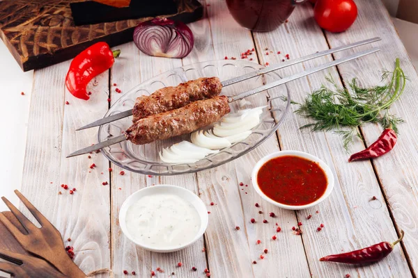 Kaukasia daging panggang tusuk sate lula kebab — Stok Foto
