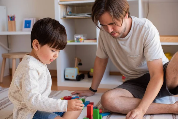 Little Kid His Father Playing Home Wood Building Blocks Homeschooling — Stock Photo, Image
