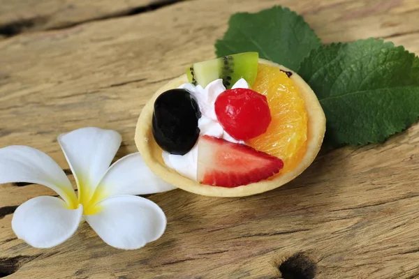 Tarta Afrutada Suelo Madera Viejo — Foto de Stock