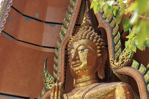 Estatua Buda Hermoso Color Dorado — Foto de Stock