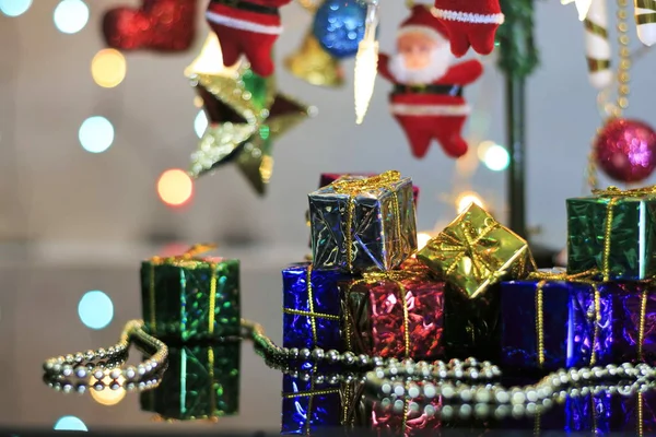 Albero Natale Con Illuminazione Decorativa Bellissimi Accessori — Foto Stock