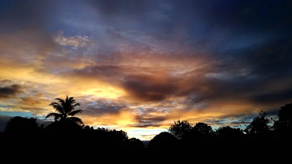 Die Farbe Des Himmels Und Der Wolken Abend — Stockfoto