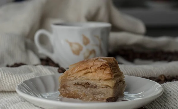 Coffee Baklava Table Tablecloth — Stock Photo, Image