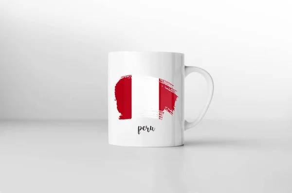 Caneca Lembrança Bandeira Peru Fundo Branco Renderização — Fotografia de Stock