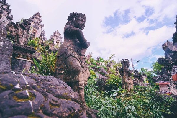 Vista Cerca Del Arte Cultura Tradicional Escultura Piedra Balinesa Bali —  Fotos de Stock