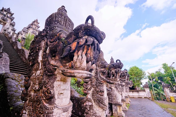 Draken Beelden Hindoe Tempel Lempuyang Bali Indonesië — Stockfoto