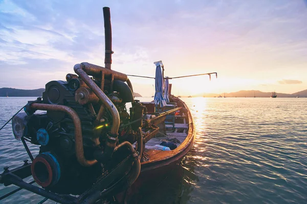 Vista Cerca Del Motor Pesca Tradicional Tailandesa Barco Cola Larga — Foto de Stock