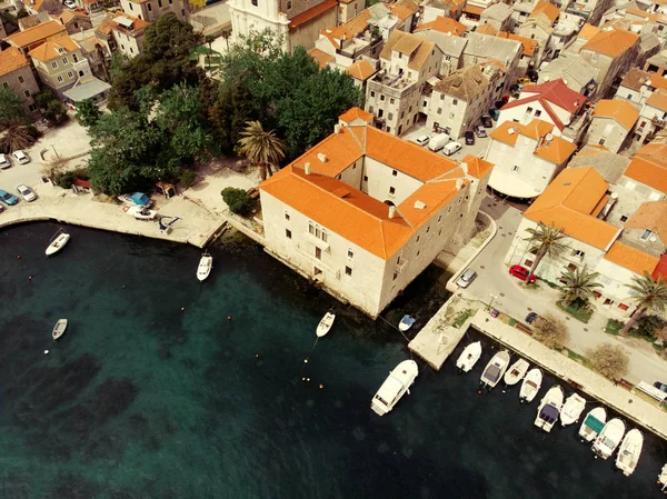 달마티아 크로아티아에서 Kastel 해안의 아드리아 유명한 관광지 — 스톡 사진