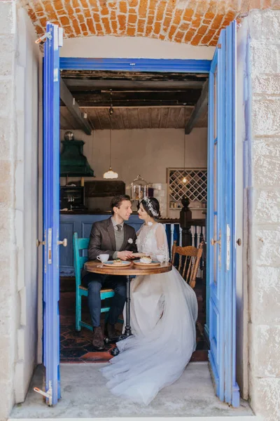 Pareja Boda Ciudad — Foto de Stock