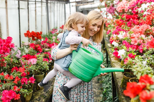 Two Beautiful Women Flowers Garden — Stock Photo, Image