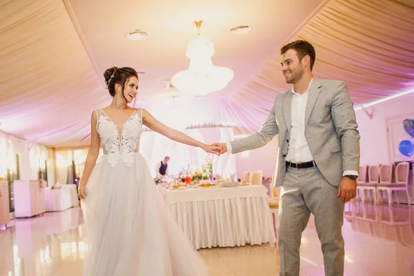 Young Beautiful Wedding Couple Dancing Restaurant Having Fun Bride Beautiful —  Fotos de Stock