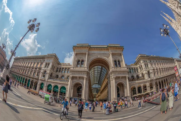 Milão Itália Junho 2018 Vista Panorâmica Entrada Das Galerias Vittorio — Fotografia de Stock