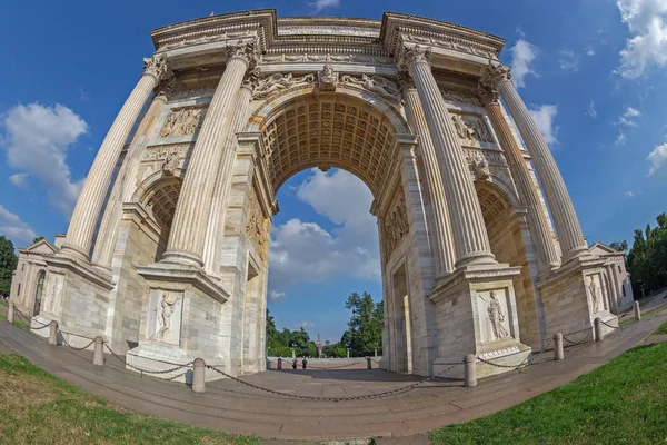 Milán Itálie Června 2018 Triumf Oblouk Arco Della Pace Parku — Stock fotografie