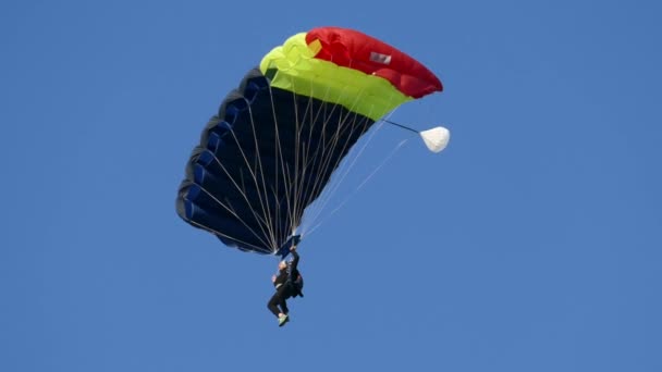 Timisoara Roménia Junho 2018 Saltador Paraquedas Fazendo Demonstrações Show Aéreo — Vídeo de Stock