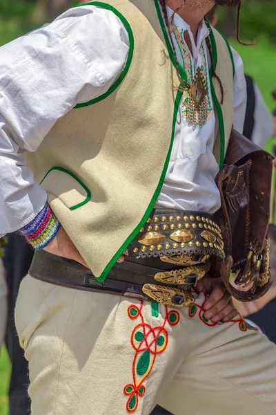 Detail Van Slowaakse Folk Kostuum Voor Man Met Multi Gekleurd — Stockfoto