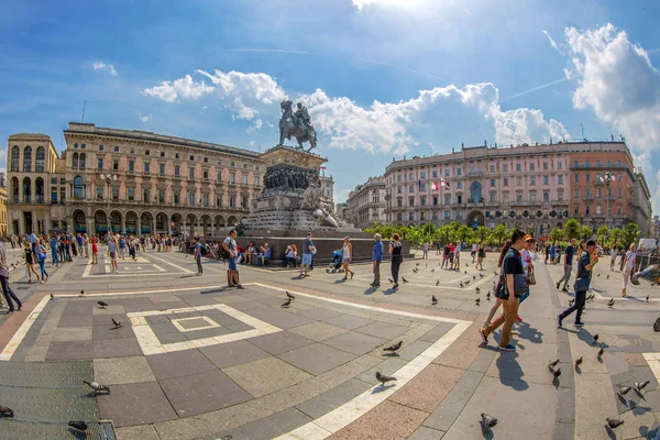Milão Itália Junho 2018 Ampla Vista Angular Praça Cúpula Milão — Fotografia de Stock