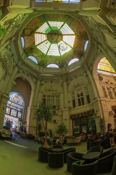 Bucharest Roumanie Juillet 2018 Intérieur Passage Macca Villacrosse Couvert Verre — Photo