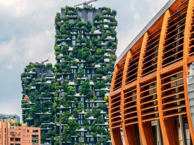 Bosco Verticale ve Porta Nuova bina ahşap. Gae Aulenti square, Porta Garibaldi, finans bölgesi.