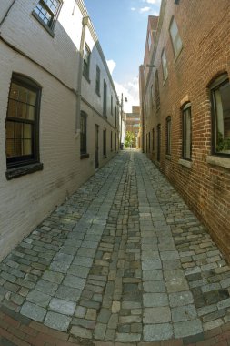 Georgetown, Washington Dc tarihi bölgesinde tipik binalar cephe ile küçük sokak.