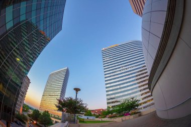 Rosslyn, Washington Dc, Amerika Birleşik Devletleri - 6 Eylül 2018: Gün ışığına Rosslyn gökdelenler manzaraya. Rosslyn iş geliştirme Washington DC'ye bağlı bir ilçedir.