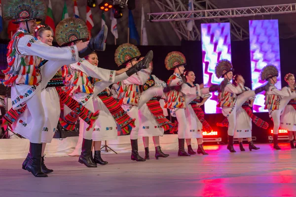 Timisoara Romania July 2018 Dancers Romania Traditional Costume Present International — Stock Photo, Image